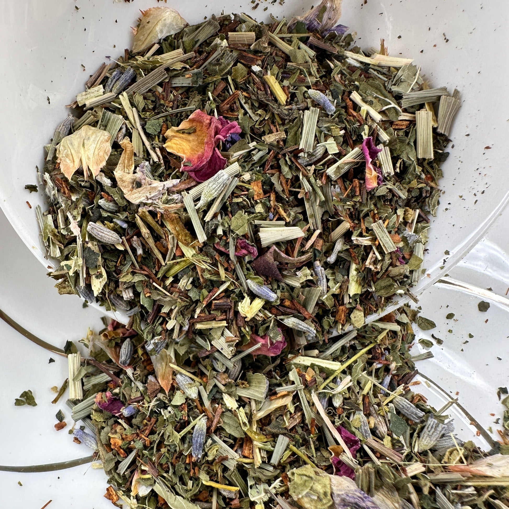 HeadEase, Wellness Tea, Herbal Loose Leaf Tea, Rooibos, Spearmint, Lemongrass, Spilling, Tisane